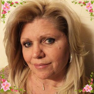 Meet your Posher, Connie